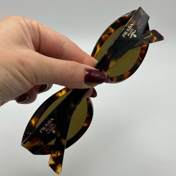 PRADA Sunglasses PR26ZS 14L09Z Honey Tortoise Dark Brown Women NEW - Picture 10 of 13